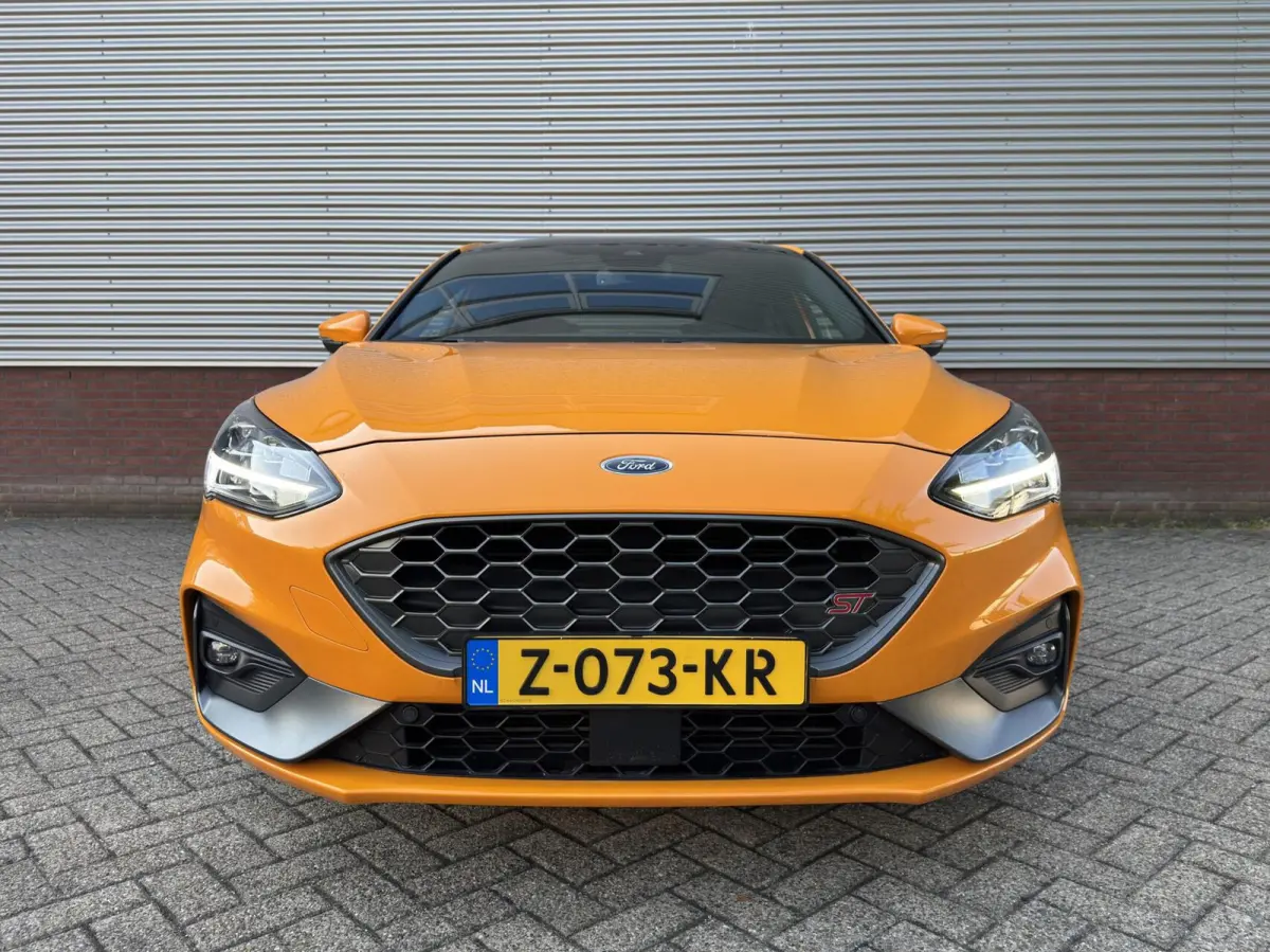 2.3 EcoBoost ST-X|Pano|Camera|Orange Fury|B&O|Winterpack|BLIS|