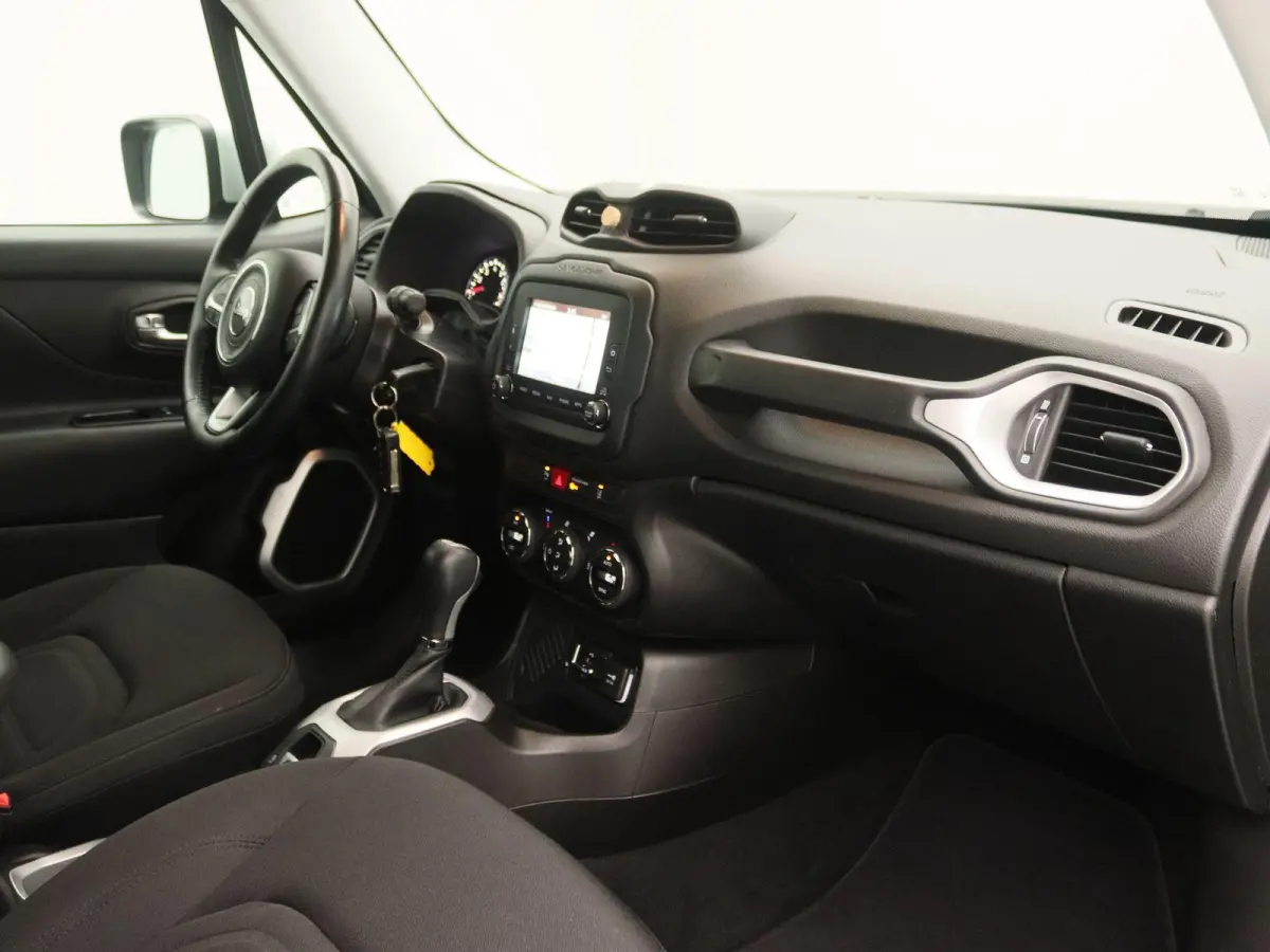 1.4 MultiAir Limited | Navigatie | Climate control | Parkeersensoren