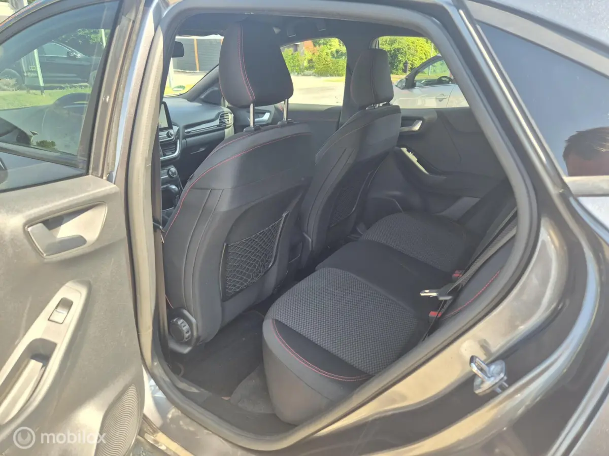 1.0 EcoBoost ST-Line, Trekhaak, Stoel & Stuur verwarming