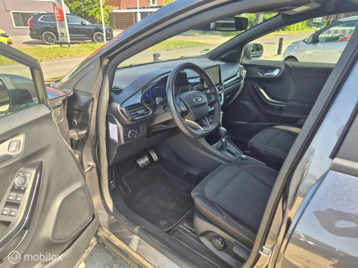 1.0 EcoBoost ST-Line, Trekhaak, Stoel & Stuur verwarming