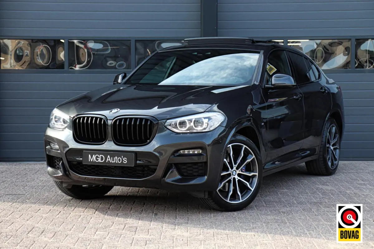 xDrive30i M-Sport M-Pakket |PANODAK|H&K|MEMORY|KEYLESS|CAMERA|CARPLAY|TREKHAAK|STOELVERW.