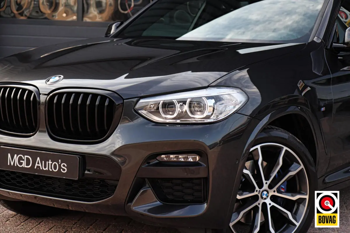 xDrive30i M-Sport M-Pakket |PANODAK|H&K|MEMORY|KEYLESS|CAMERA|CARPLAY|TREKHAAK|STOELVERW.
