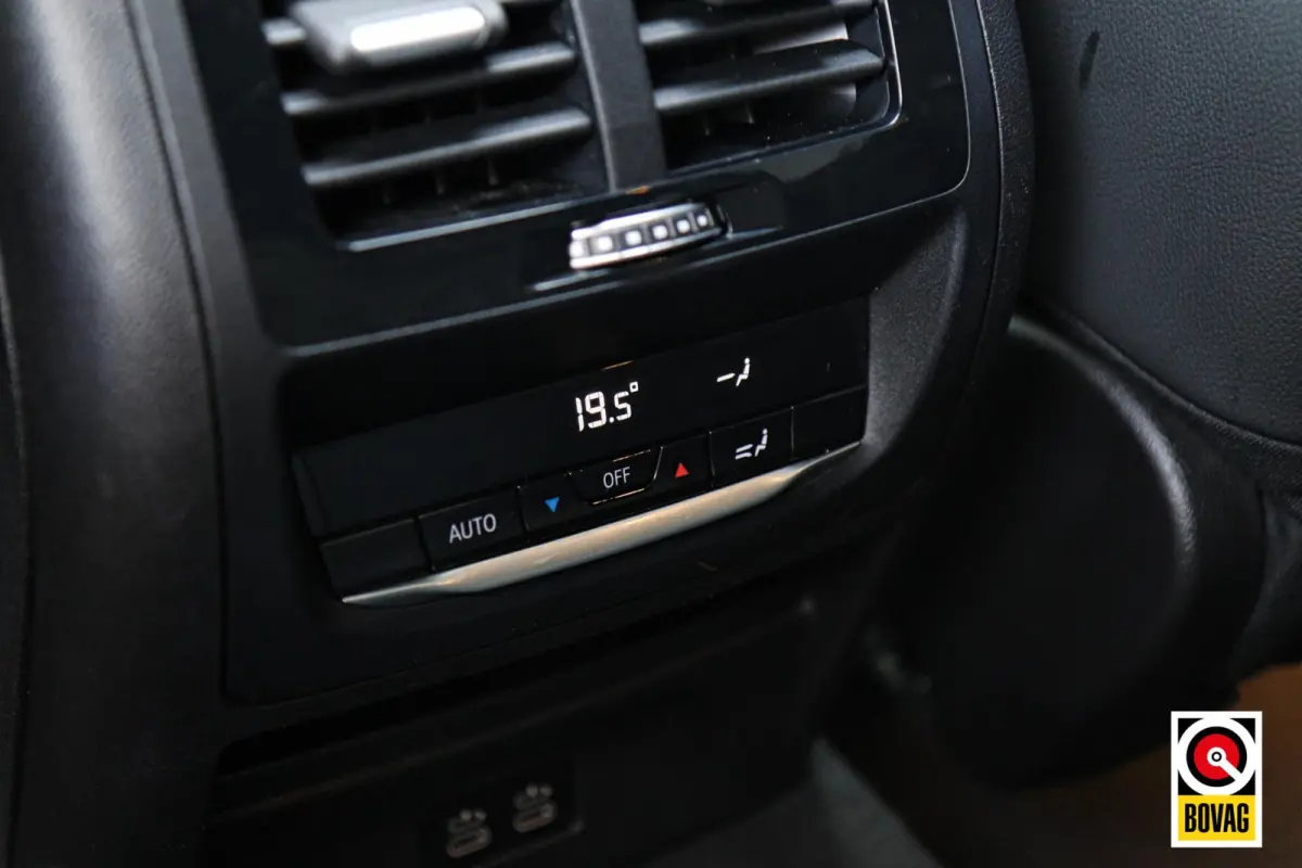 xDrive30i M-Sport M-Pakket |PANODAK|H&K|MEMORY|KEYLESS|CAMERA|CARPLAY|TREKHAAK|STOELVERW.