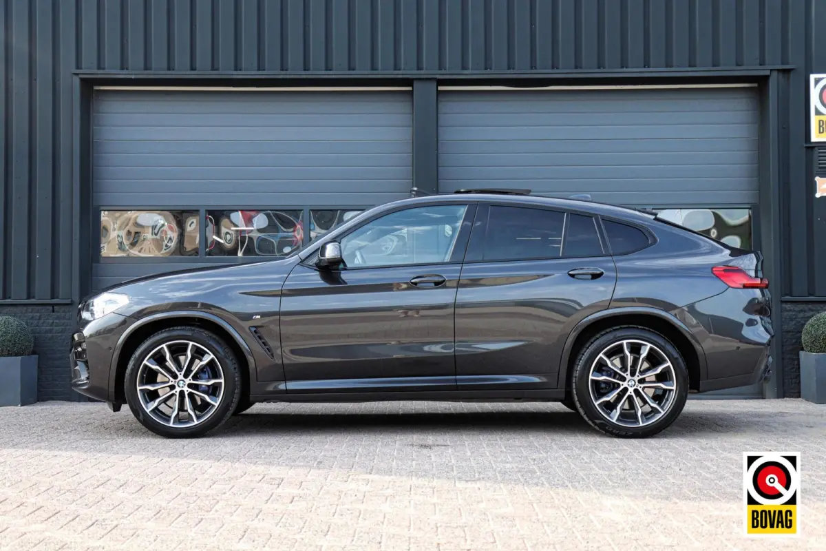 xDrive30i M-Sport M-Pakket |PANODAK|H&K|MEMORY|KEYLESS|CAMERA|CARPLAY|TREKHAAK|STOELVERW.