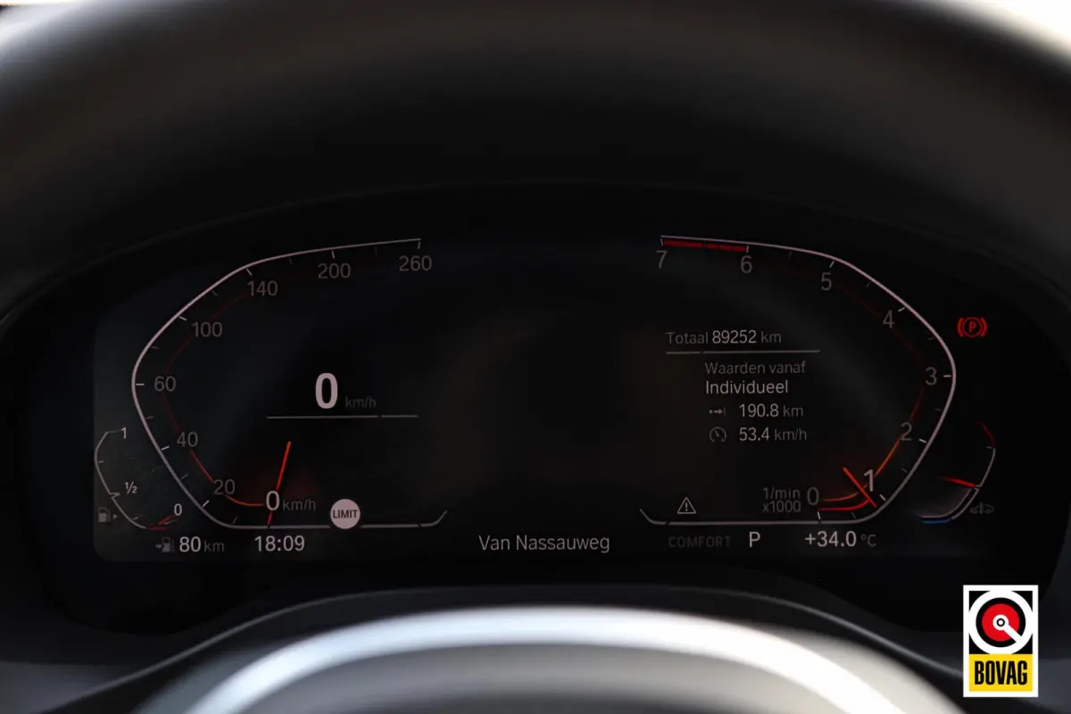 xDrive30i M-Sport M-Pakket |PANODAK|H&K|MEMORY|KEYLESS|CAMERA|CARPLAY|TREKHAAK|STOELVERW.