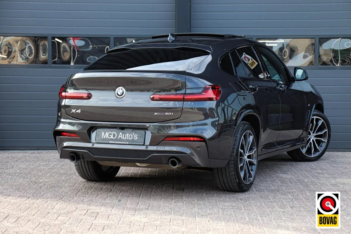 xDrive30i M-Sport M-Pakket |PANODAK|H&K|MEMORY|KEYLESS|CAMERA|CARPLAY|TREKHAAK|STOELVERW.