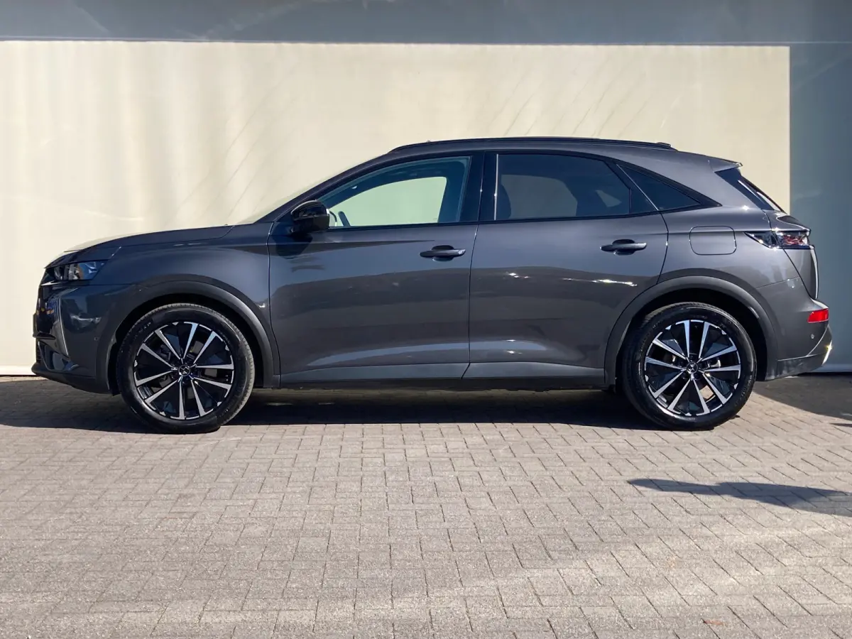 1.6 PHEV 300 4x4 Etoile Airco | 360 Camera | Cruise Adaptief | DAB | Keyless | LED | LMV 19" | Ledere Bekleding | Navi | Pano | Stoelverwarming |
