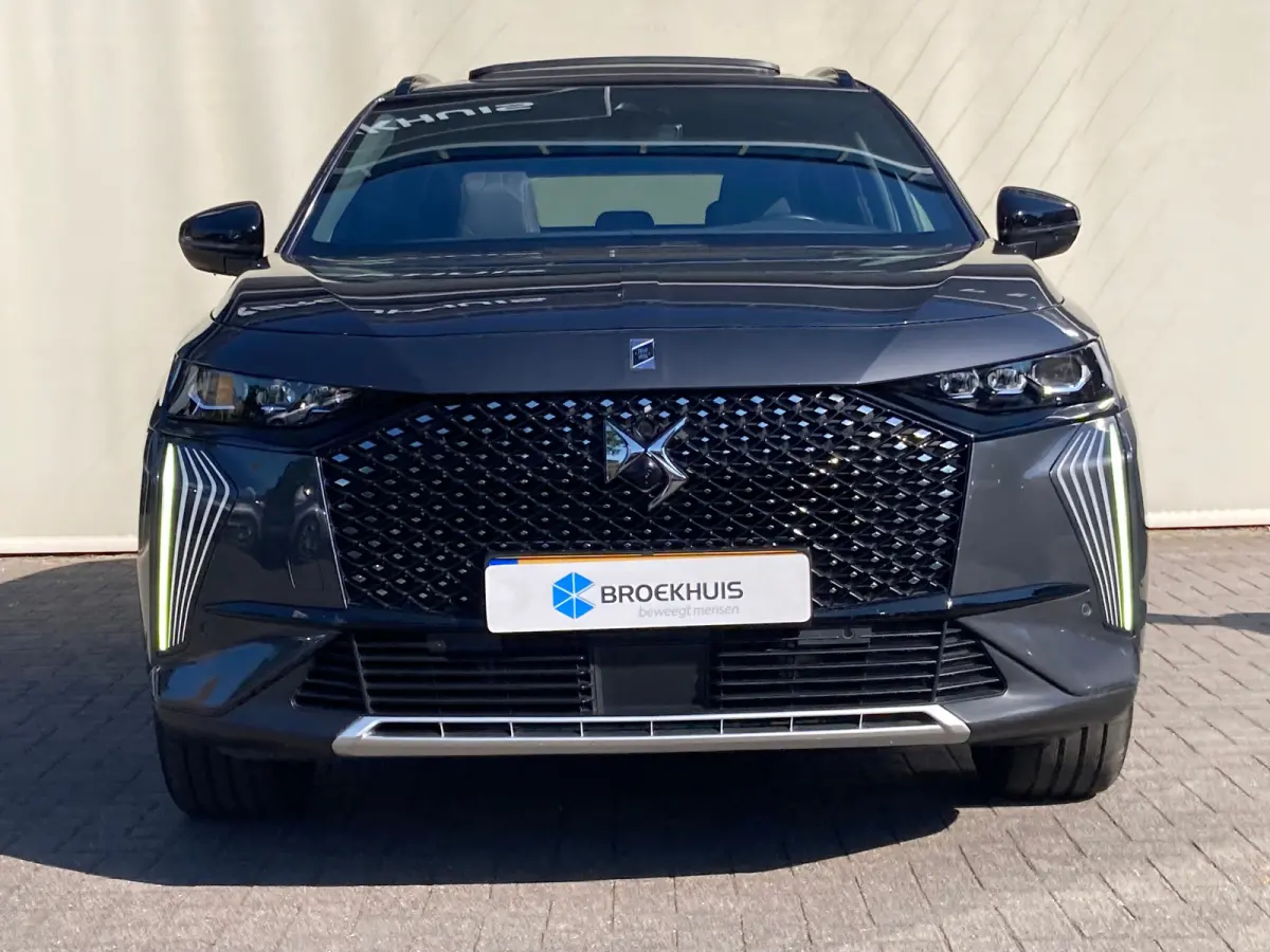 1.6 PHEV 300 4x4 Etoile Airco | 360 Camera | Cruise Adaptief | DAB | Keyless | LED | LMV 19" | Ledere Bekleding | Navi | Pano | Stoelverwarming |