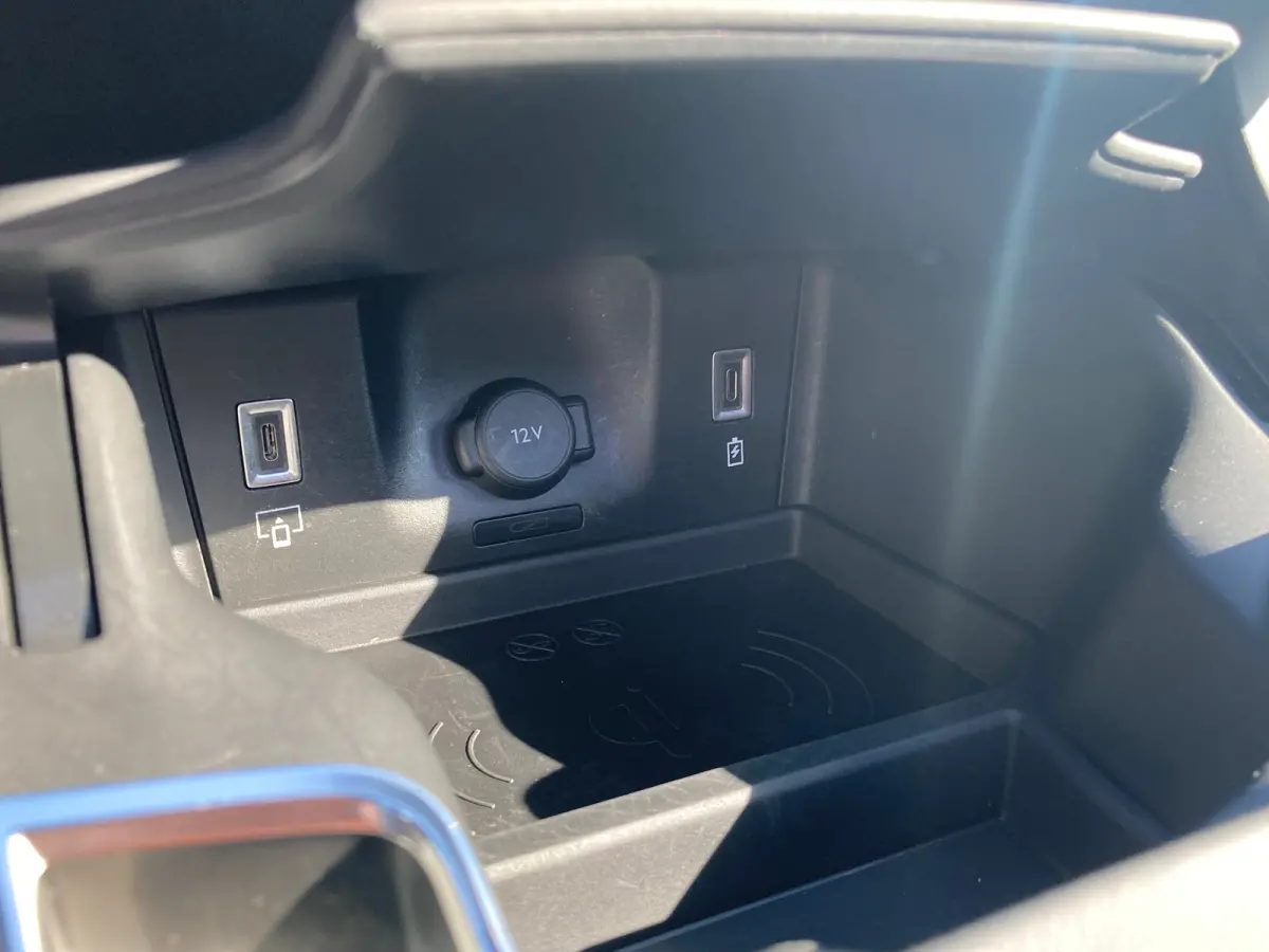 1.6 PHEV 300 4x4 Etoile Airco | 360 Camera | Cruise Adaptief | DAB | Keyless | LED | LMV 19" | Ledere Bekleding | Navi | Pano | Stoelverwarming |