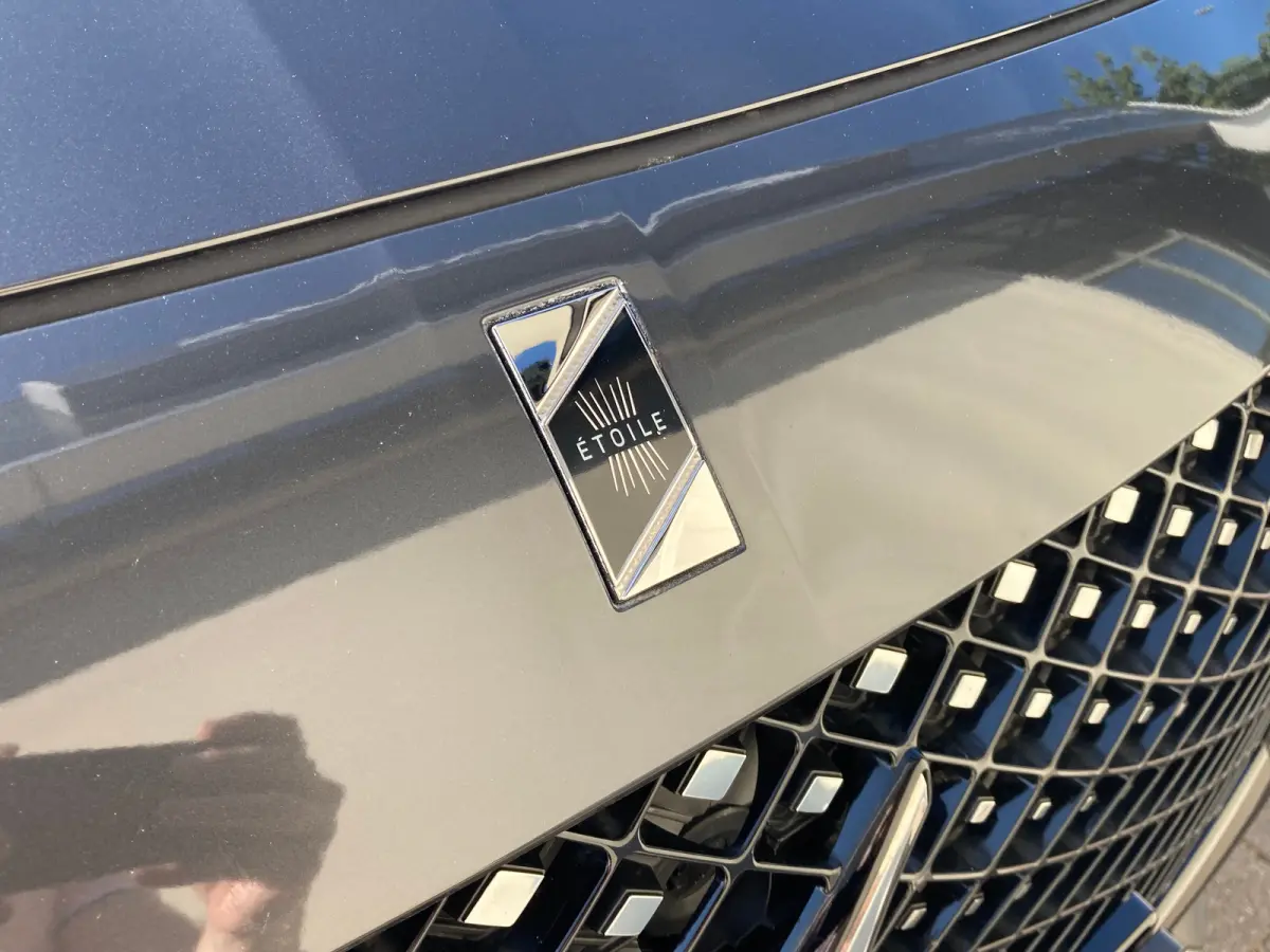 1.6 PHEV 300 4x4 Etoile Airco | 360 Camera | Cruise Adaptief | DAB | Keyless | LED | LMV 19" | Ledere Bekleding | Navi | Pano | Stoelverwarming |