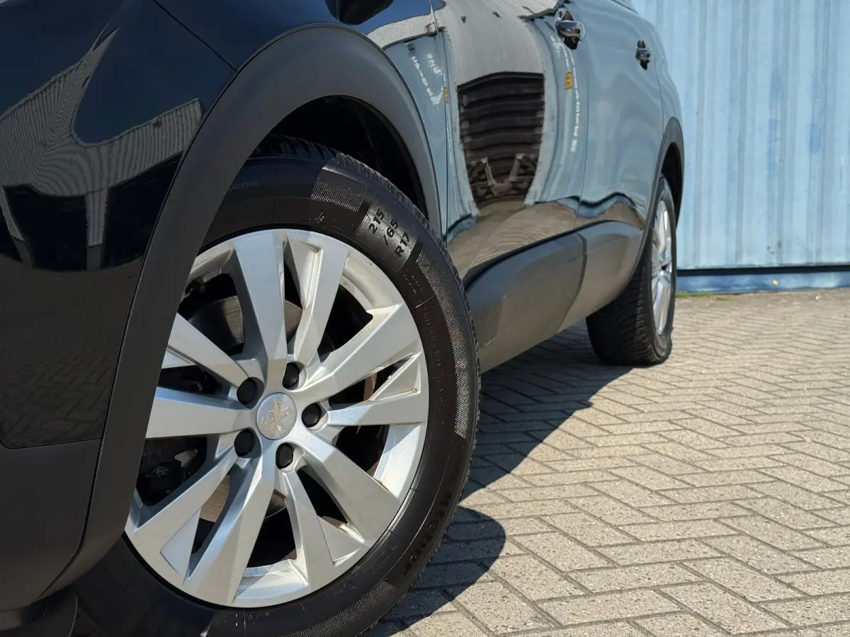1.2 PureTech Active Cruise control | Navigatie | Parkeersensoren | Airco | Apple carplay & Android auto