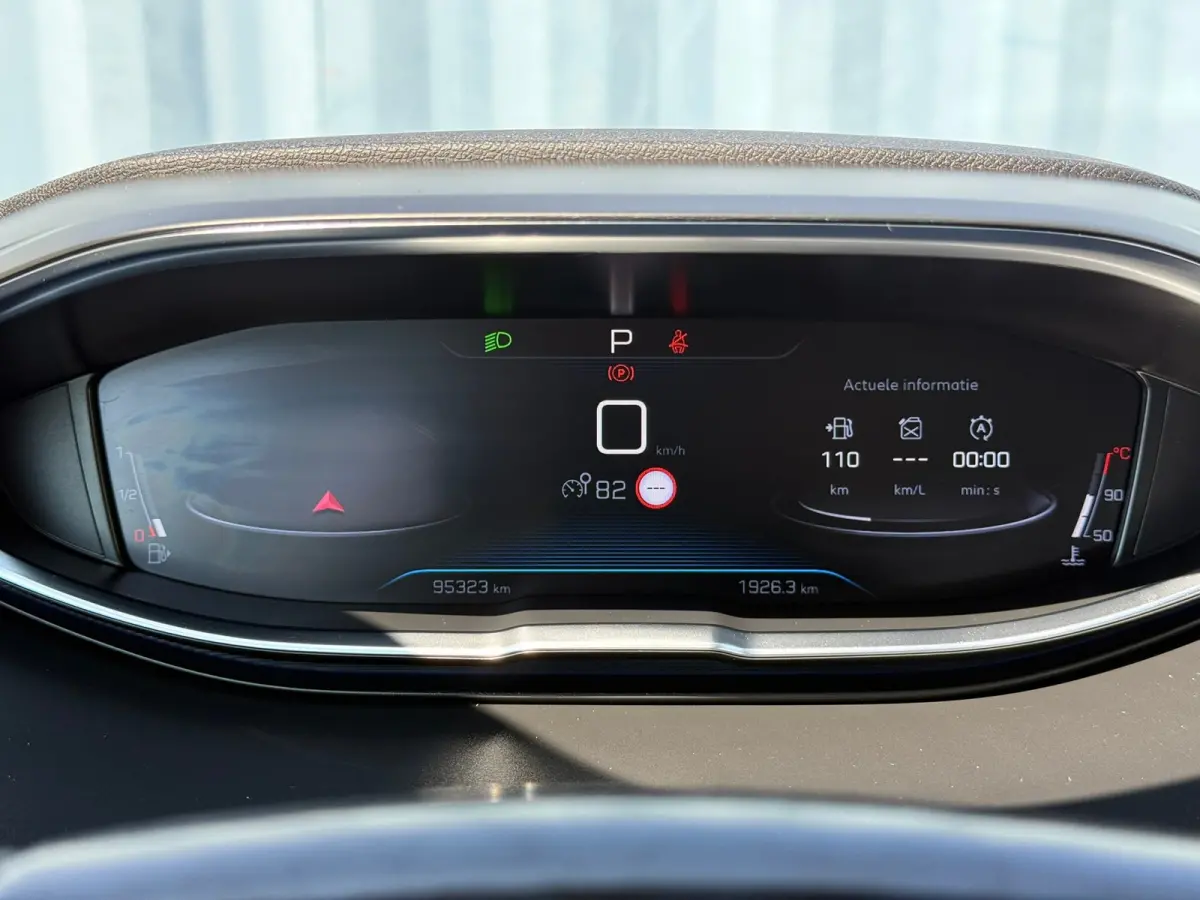 1.2 PureTech Active Cruise control | Navigatie | Parkeersensoren | Airco | Apple carplay & Android auto
