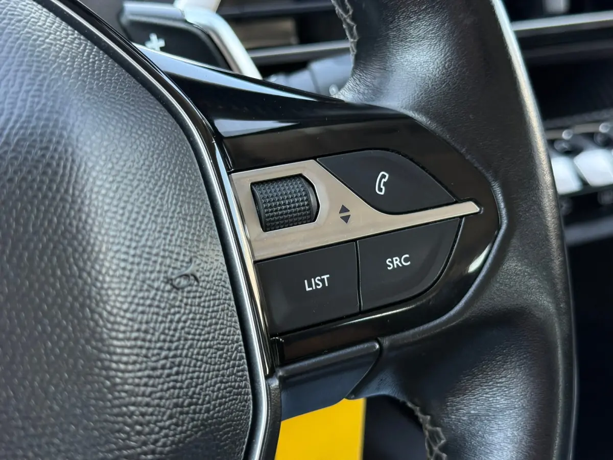 1.2 PureTech Active Cruise control | Navigatie | Parkeersensoren | Airco | Apple carplay & Android auto