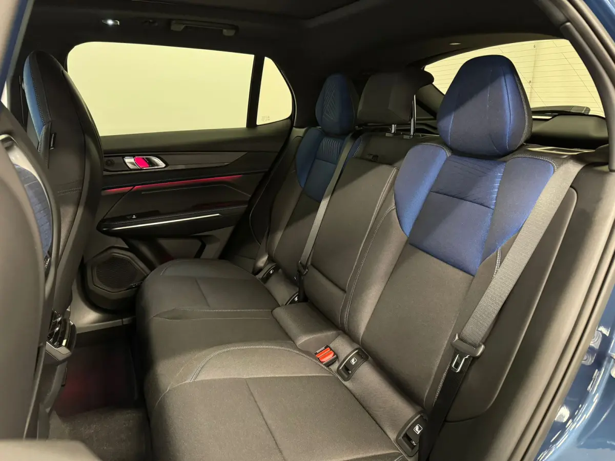 1.5 | 360 Camera | Apple Carplay/Android Auto | Panoramadak | CC Adaptief |