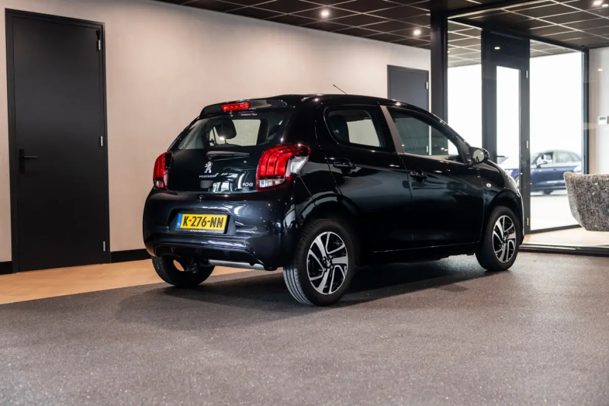 1.0 e-VTi Allure | Carplay | DAB |
