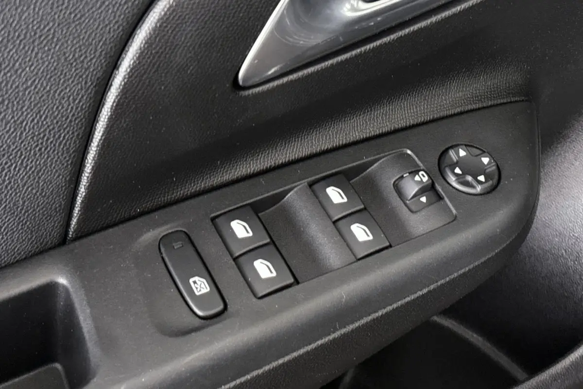 1.2 Turbo Hybrid GS Automaat Camera Apple CarPlay LED