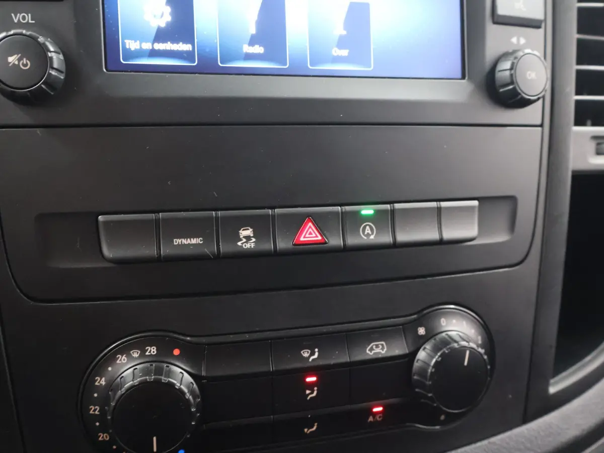 114 CDI L2 | Digitale Radio | Achteruitrijcamera | Cruisecontrol | Airco | Carplay | Comfortstoel Bestuurder | Bijrijdersbank | Houten Laadvloer | Achterdeuren| Certified |*