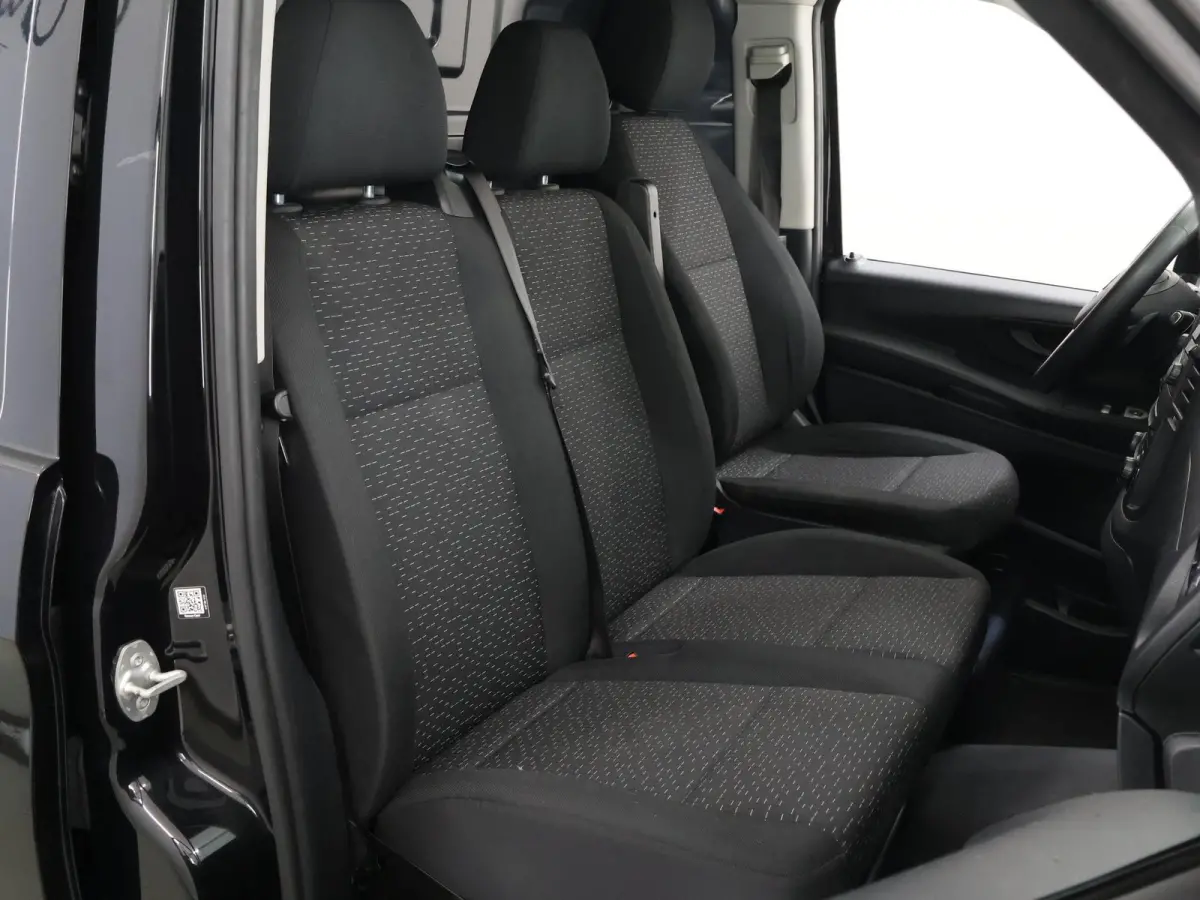114 CDI L2 | Digitale Radio | Achteruitrijcamera | Cruisecontrol | Airco | Carplay | Comfortstoel Bestuurder | Bijrijdersbank | Houten Laadvloer | Achterdeuren| Certified |*