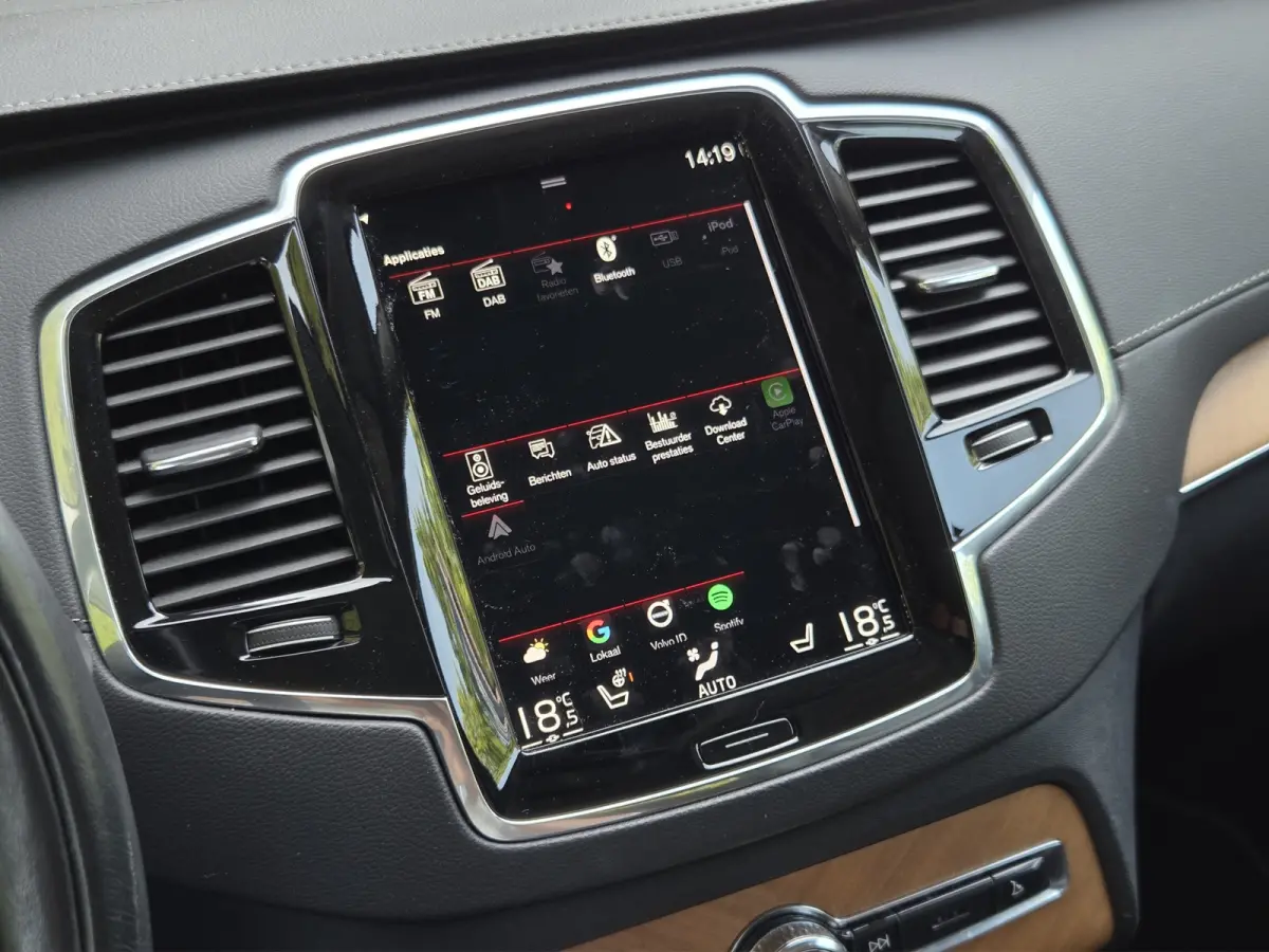 2.0 T8 Recharge AWD Inscription | Pano | HUD | 360 Cam | Pilot Assist | Memory