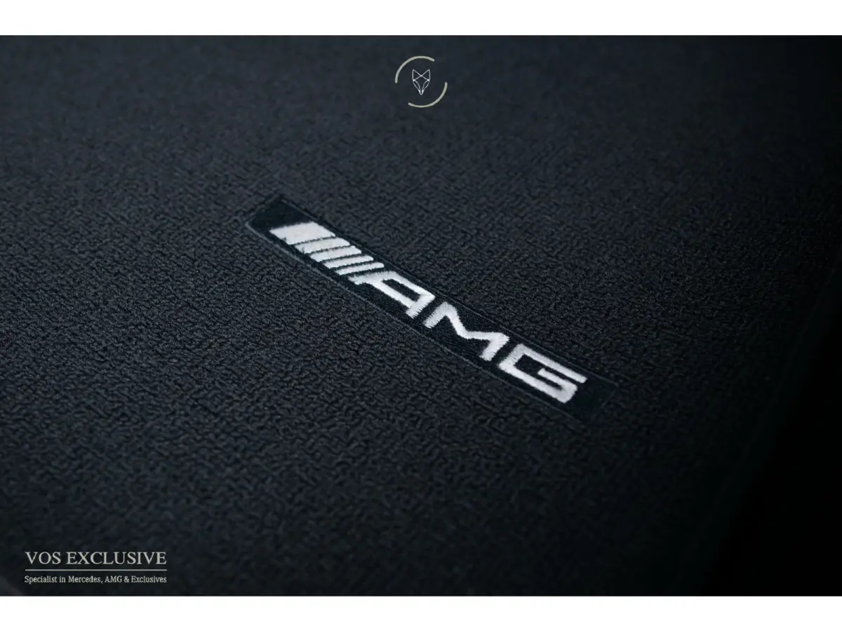 4.0 S Coupe Carbon in/exterieur|Ceramic|Dynamic plus|Designo|Performance stoelen|Dealer OH