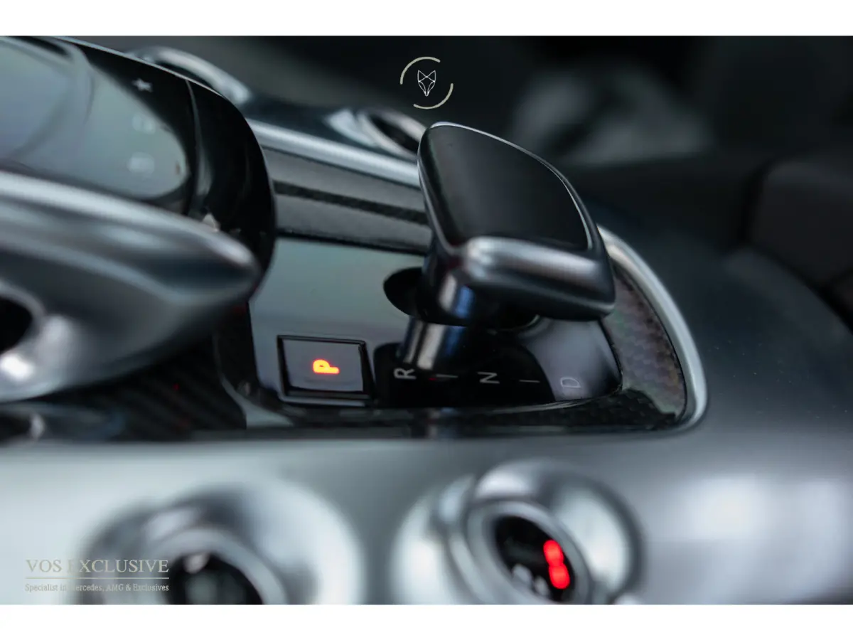 4.0 S Coupe Carbon in/exterieur|Ceramic|Dynamic plus|Designo|Performance stoelen|Dealer OH