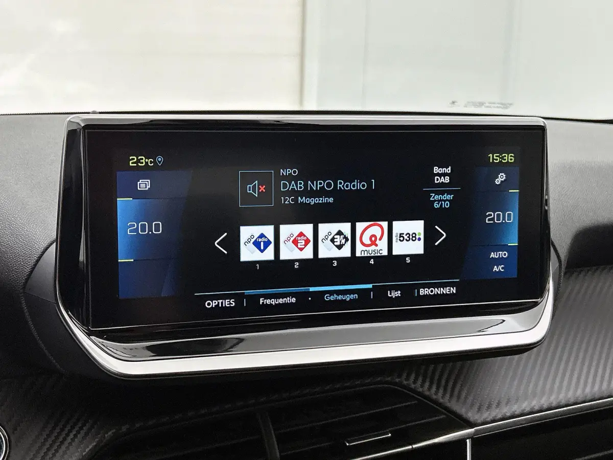 EV Allure Pack 50 kWh | ACCU 98% | Automaat | Camera | Navigatie | Parkeersensoren | Climate control | Apple carplay | Android auto | Privacy glass | Cruise control |