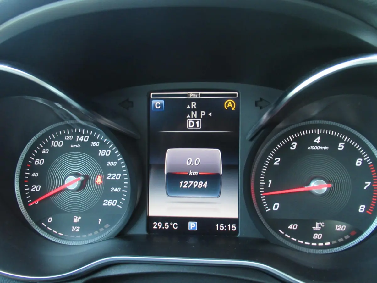 180 Prestige | Automaat | Elektrisch schuif-/kanteldak | Trekhaak