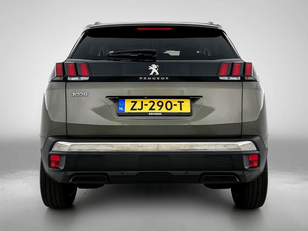 1.2 PureTech Blue Lease Premium 130 PK | Navigatie | Cruise control | Climate control | Camera | Parkeersensoren | Apple carplay | Android auto | Lichtmetalen velgen |