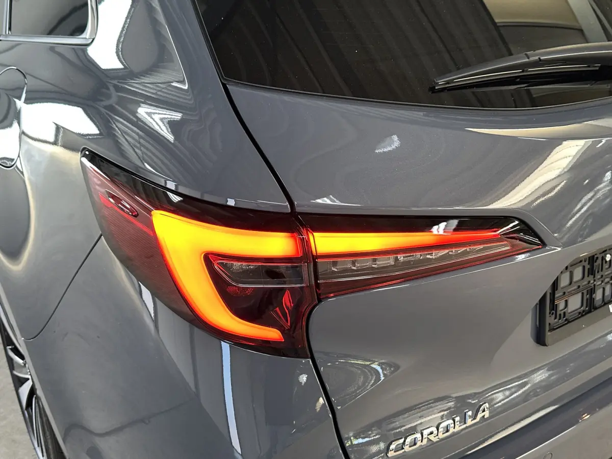 Hybrid 140 Dynamic | Acc | Camera | stoel stuur verw. |