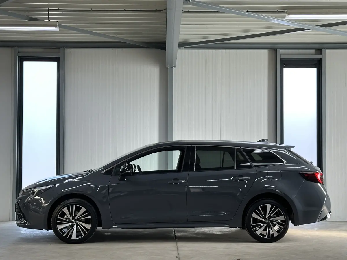 Hybrid 140 Dynamic | Acc | Camera | stoel stuur verw. |