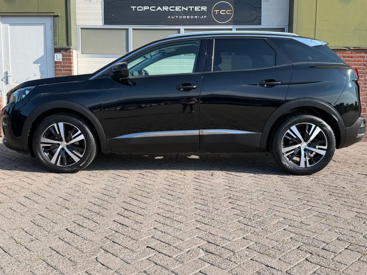 1.6e-THP Allure/CLIMA/AUT/CARPLAY/PARKS/APK/NAP
