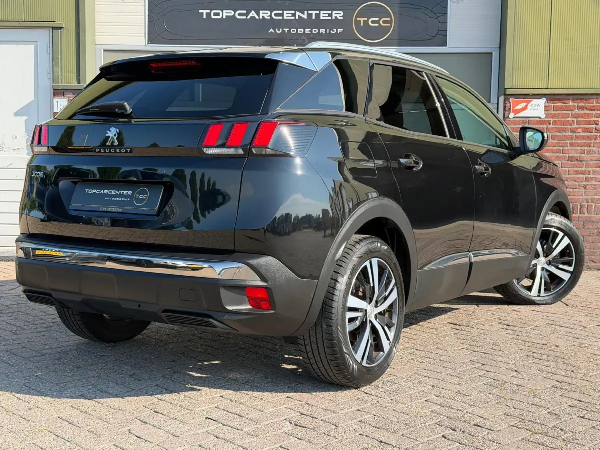 1.6e-THP Allure/CLIMA/AUT/CARPLAY/PARKS/APK/NAP
