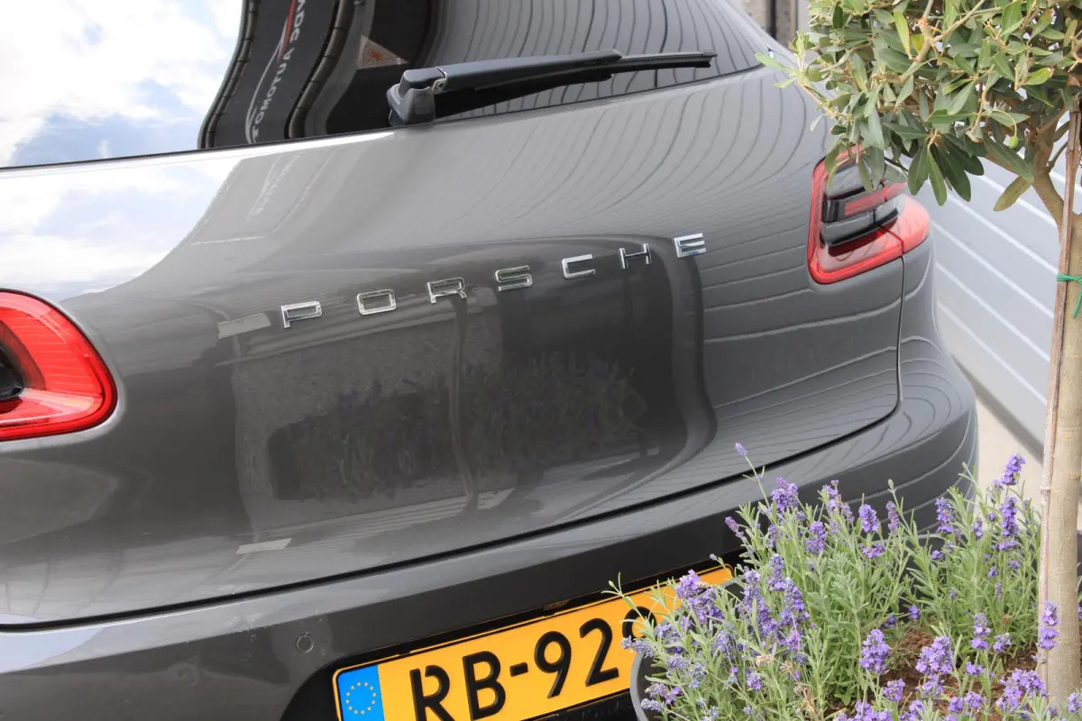 2.0 21" Turbo | Memory | Camera | Leder | 14 Weg Comfortstoelen | Agaatgrijs | Volledig Onderhouden