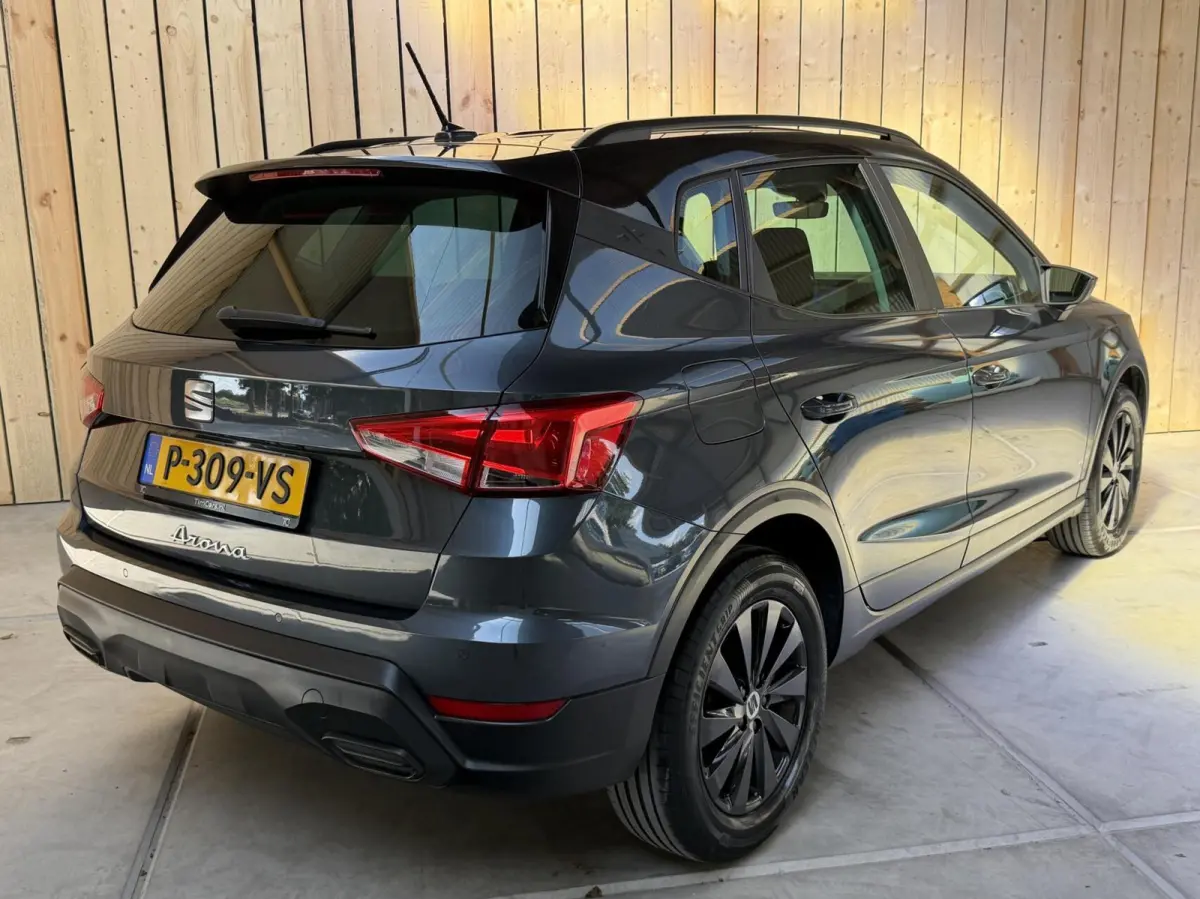 1.0 TSI Style Business Intense Adaptieve Cruise control | Climate control | Full-link smartphone intergratie | Navigatiesysteem | Lichtmetalen velgen | Achteruitrijcamera
