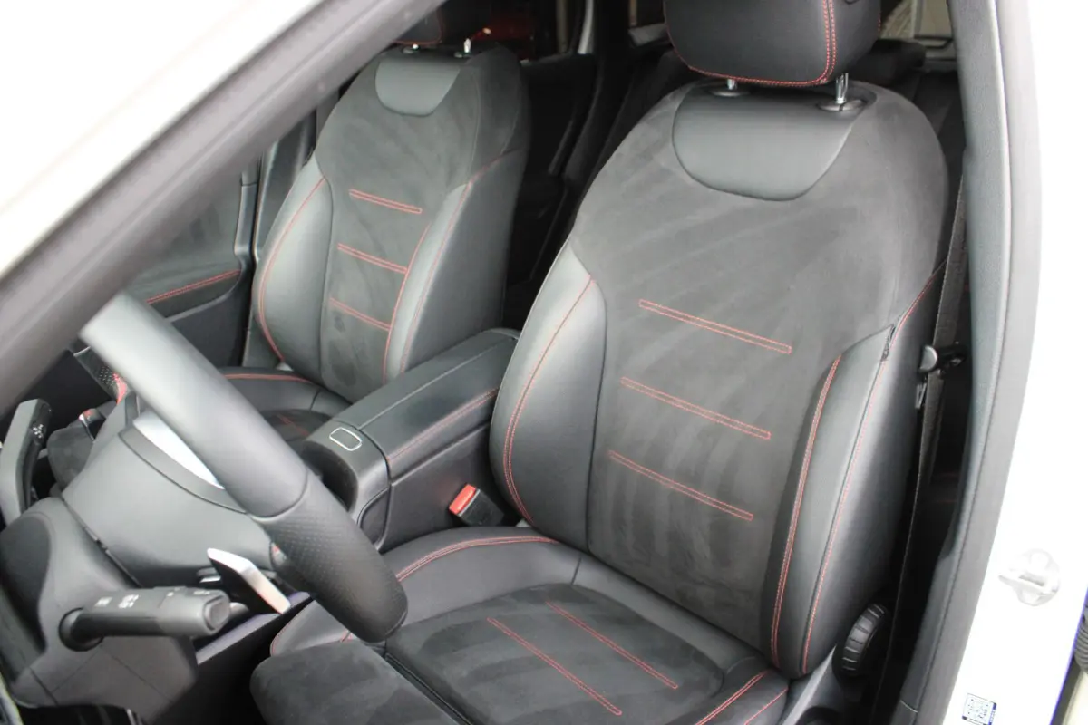 250 AMG 97,2% SOH | Camera | Trekhaak | Keyless | Widescreen | Sfeerverlichting | Dealer Onderhouden