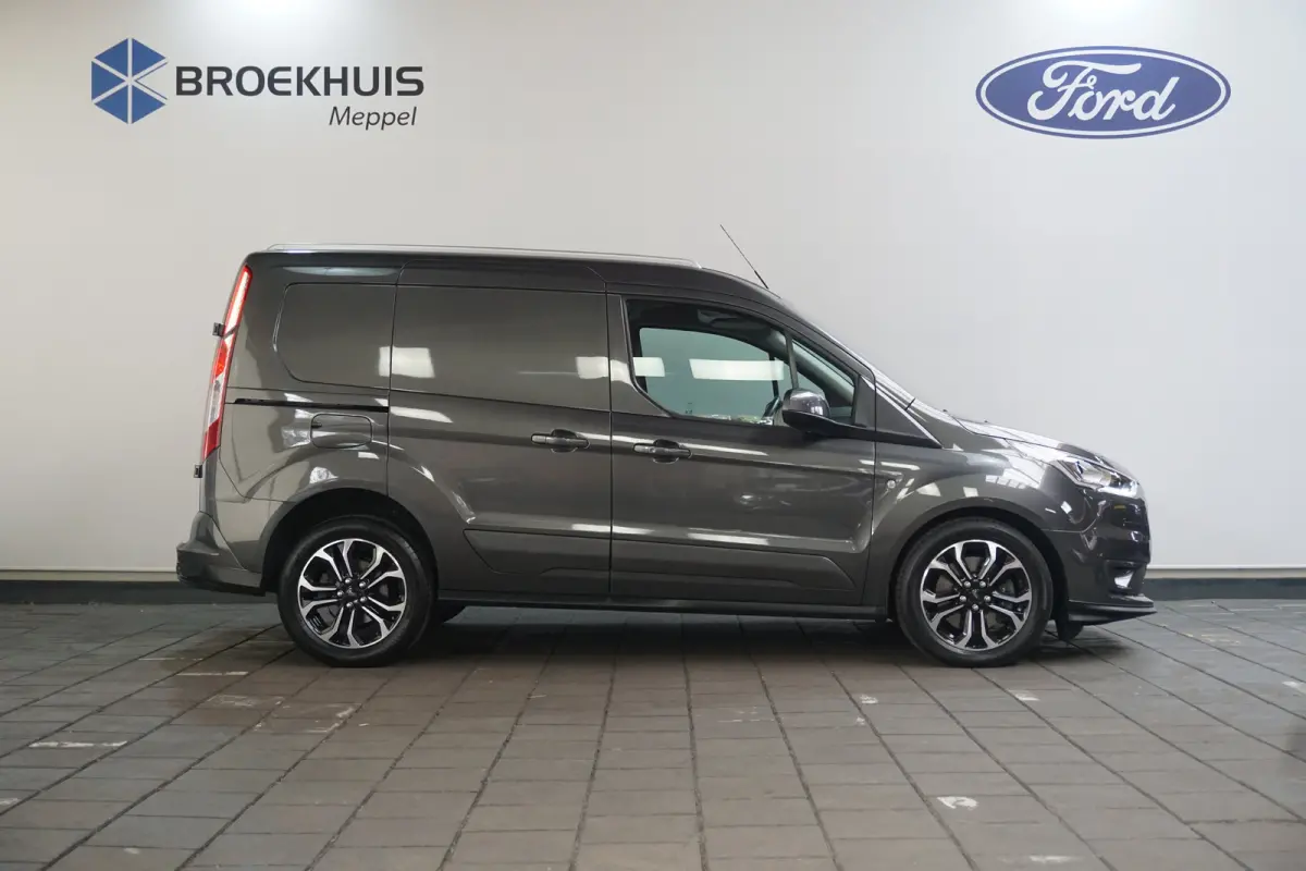 1.5 EcoBlue L1 Sport Automaat | Clima | Stoelverwarming | Camera | Navi | Achteruitrijcamera | Airco (automatisch) | Apple Carplay/Android Auto|telefoonintegratie premium