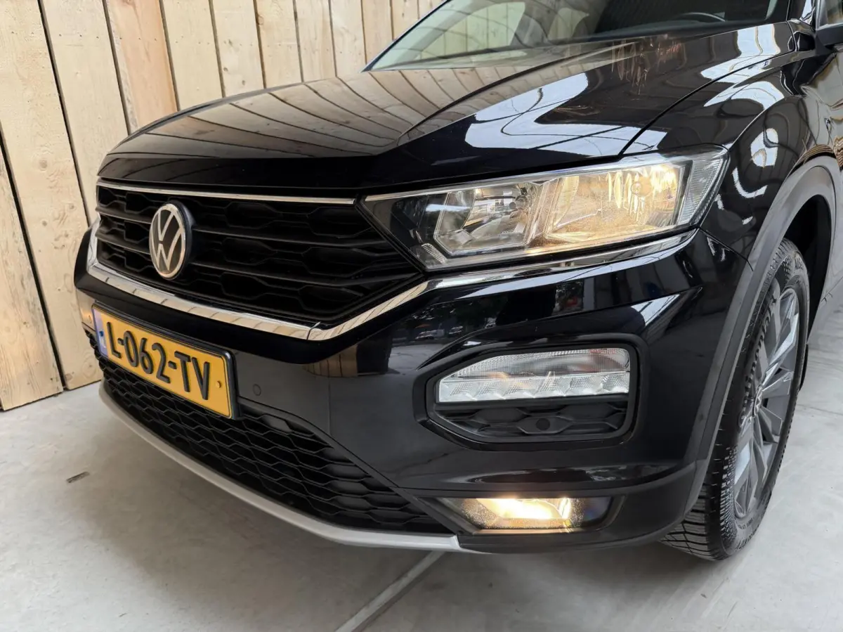 1.5 TSI Style Business Automaat | Climate control | Adaptieve cruise control | Achteruitrijcamera | Getint glas | LED verlichting | Apple CarPlay/Android Auto | Parkeersensoren voor en achte