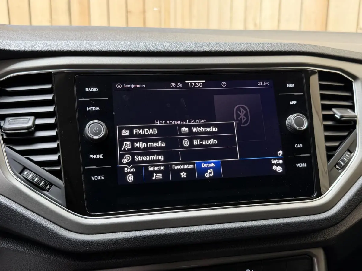 1.5 TSI Style Business Automaat | Climate control | Adaptieve cruise control | Achteruitrijcamera | Getint glas | LED verlichting | Apple CarPlay/Android Auto | Parkeersensoren voor en achte