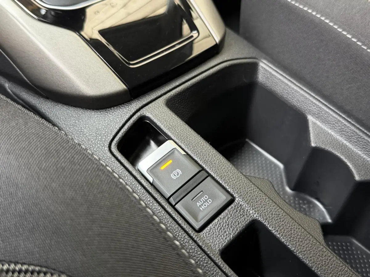 1.5 TSI Style Business Automaat | Climate control | Adaptieve cruise control | Achteruitrijcamera | Getint glas | LED verlichting | Apple CarPlay/Android Auto | Parkeersensoren voor en achte