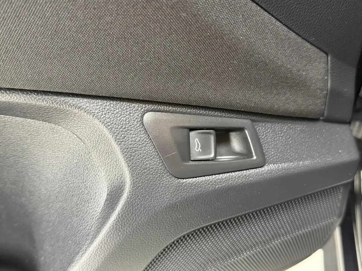1.5 TSI Style Business Automaat | Climate control | Adaptieve cruise control | Achteruitrijcamera | Getint glas | LED verlichting | Apple CarPlay/Android Auto | Parkeersensoren voor en achte