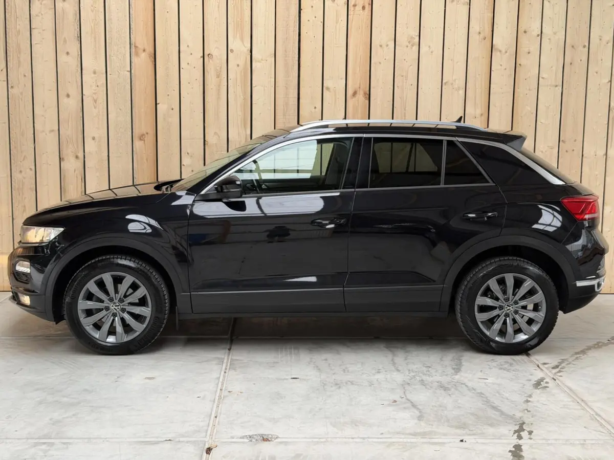 1.5 TSI Style Business Automaat | Climate control | Adaptieve cruise control | Achteruitrijcamera | Getint glas | LED verlichting | Apple CarPlay/Android Auto | Parkeersensoren voor en achte