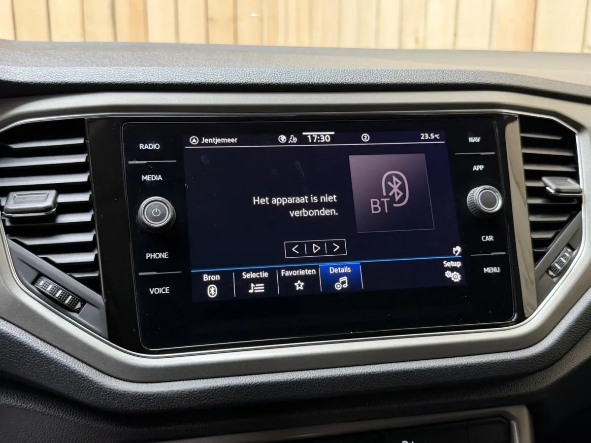 1.5 TSI Style Business Automaat | Climate control | Adaptieve cruise control | Achteruitrijcamera | Getint glas | LED verlichting | Apple CarPlay/Android Auto | Parkeersensoren voor en achte