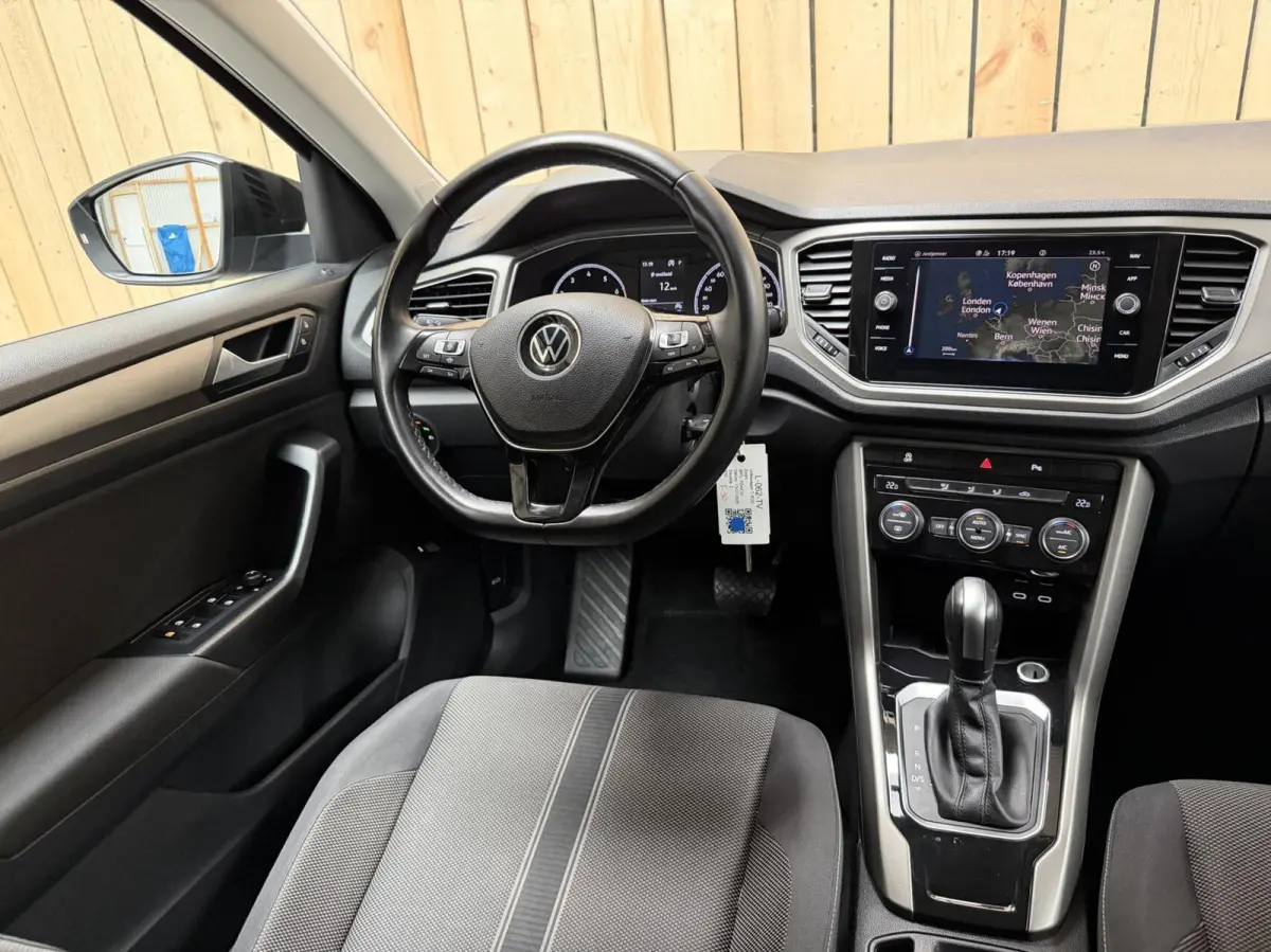 1.5 TSI Style Business Automaat | Climate control | Adaptieve cruise control | Achteruitrijcamera | Getint glas | LED verlichting | Apple CarPlay/Android Auto | Parkeersensoren voor en achte