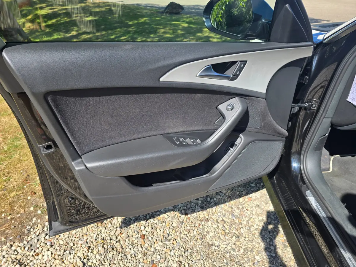 2.0 TDI ultra Advance Automaat, Airco, Navi, Trekhaak