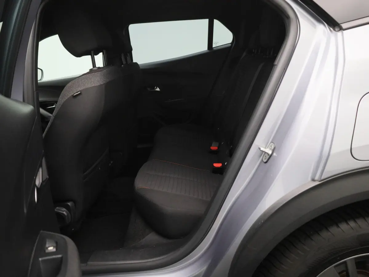 EV Active Pack 50 kWh | Carplay | Navigatie | Bluetooth | CruiseControl |