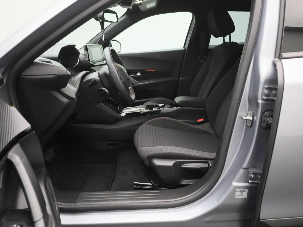 EV Active Pack 50 kWh | Carplay | Navigatie | Bluetooth | CruiseControl |