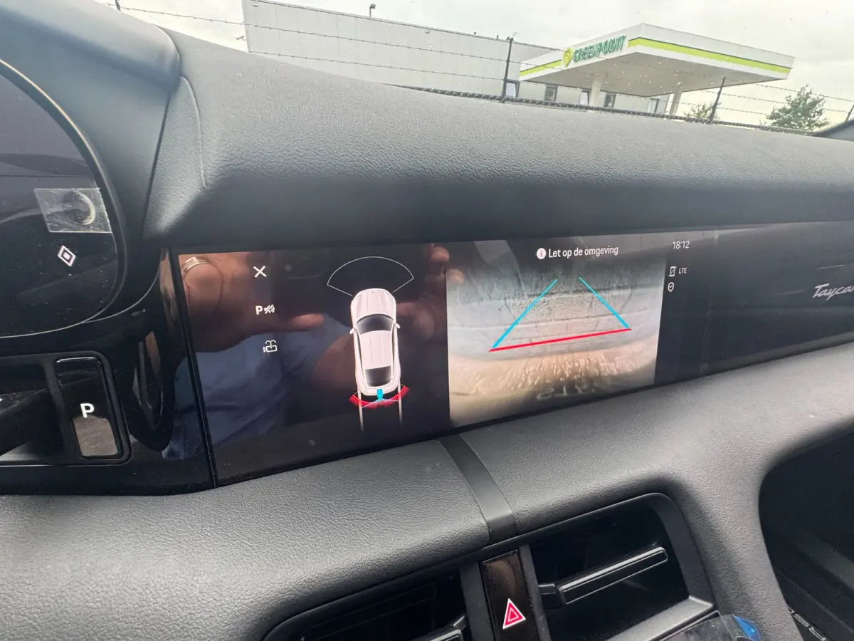 79 kWh/Passenger display/Pano/5 pers/incl.BTW