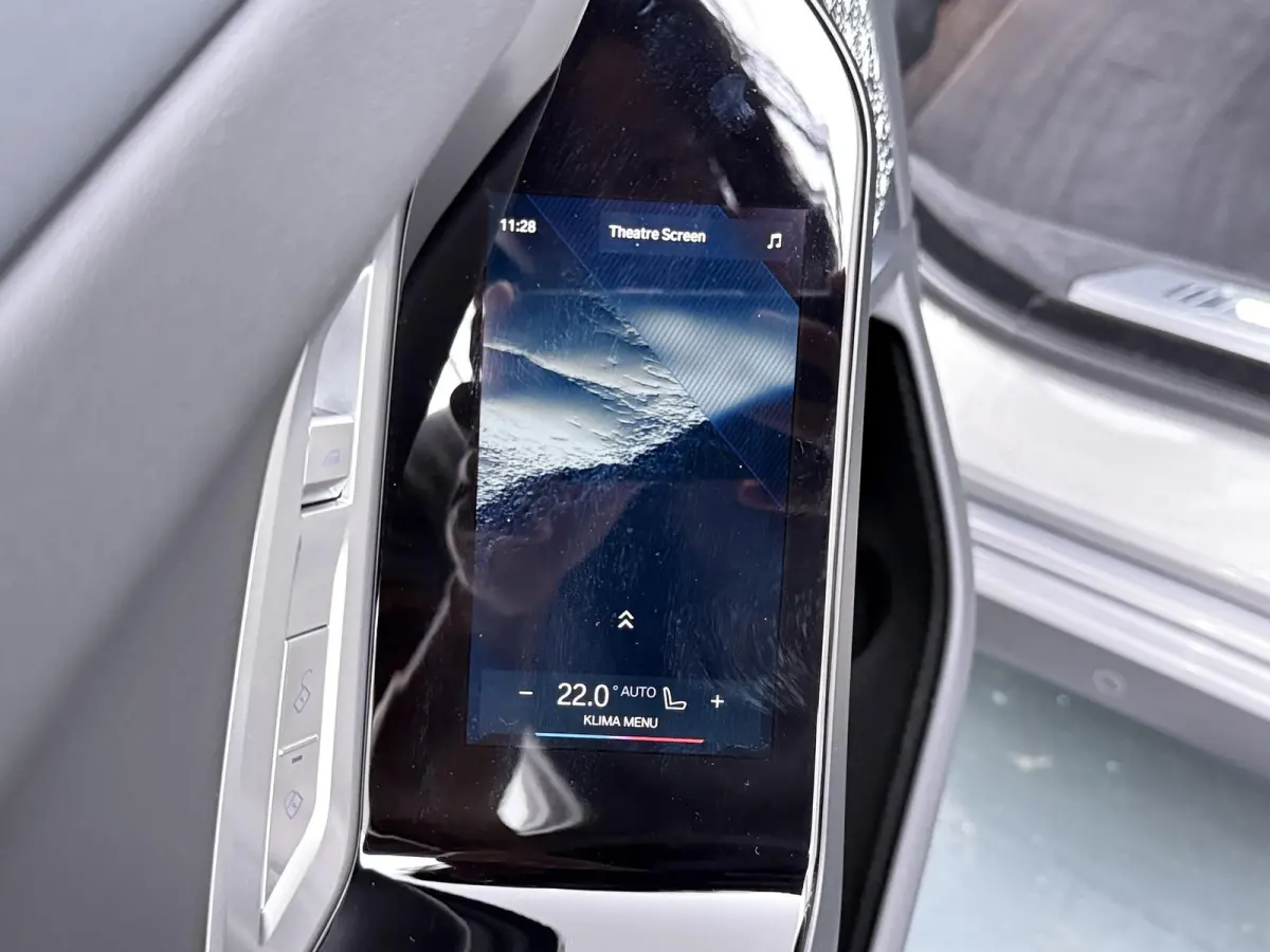 M760e xDrive | Trekhaak | SoH 100% | Skylounge Executive Lounge | Rear Console | Bowers&Wilkins |
