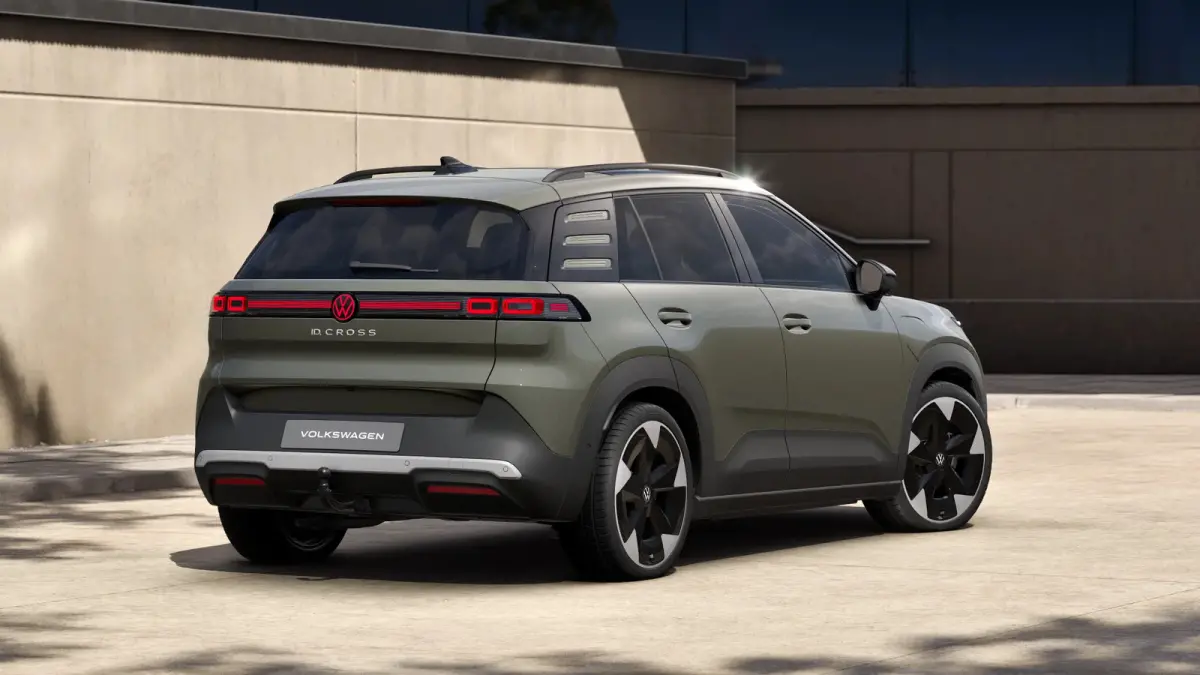 Style | Airconditioning automatisch, 2-zone (Climatronic) | Automatische afstandsregeling (Adaptive Cruise Control) | Diefstalalarm