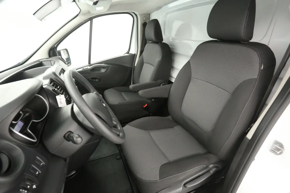 2.0 dCi 145PK L2H1 | Automaat | Airco | Cruise | Navi | LED | Parkeersens.